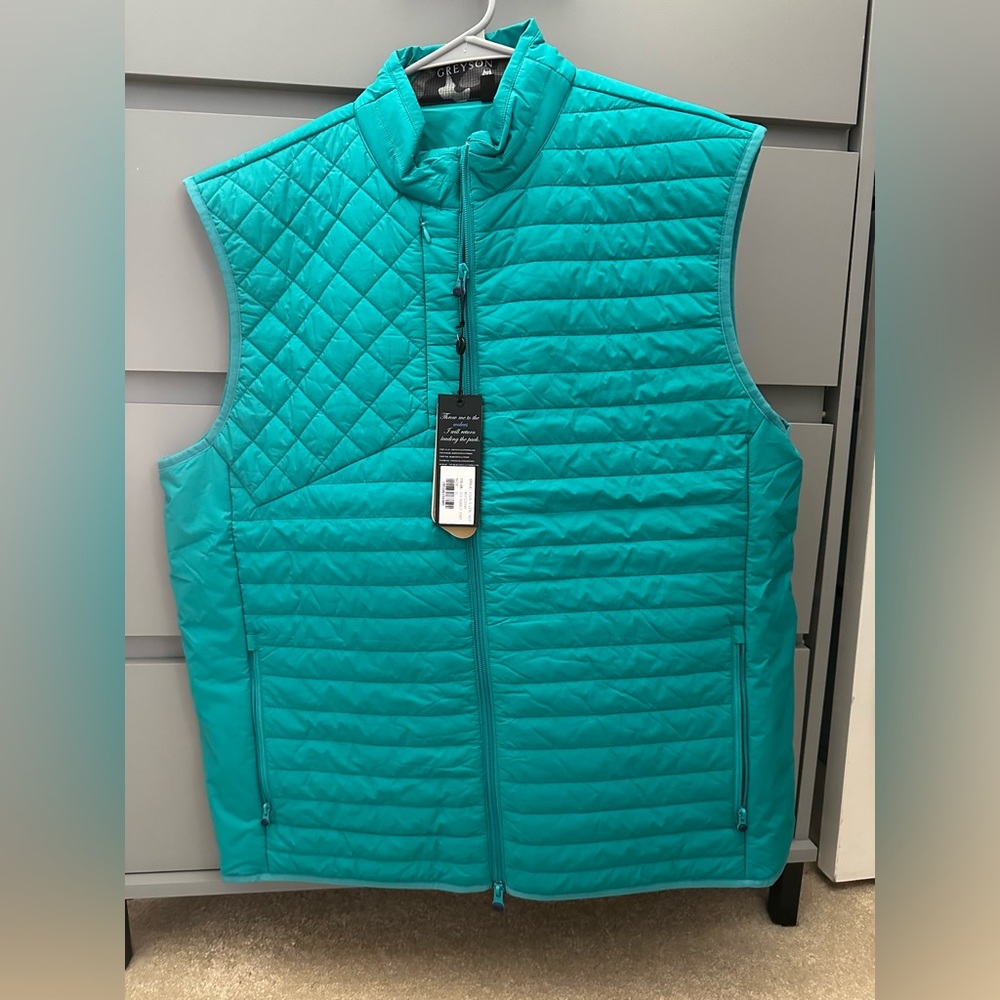 NWT - XL - Greyson Yukon Ultralight Hybrid Vest
